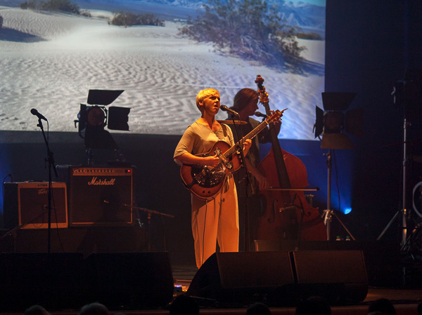 10_Laura Marling_Town Hall