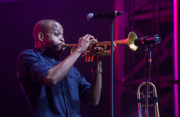 1_trombone-shorty-and-orleans-avenue_roots-picnic-nyc