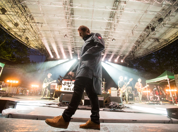 liam gallagher clarks wallabees